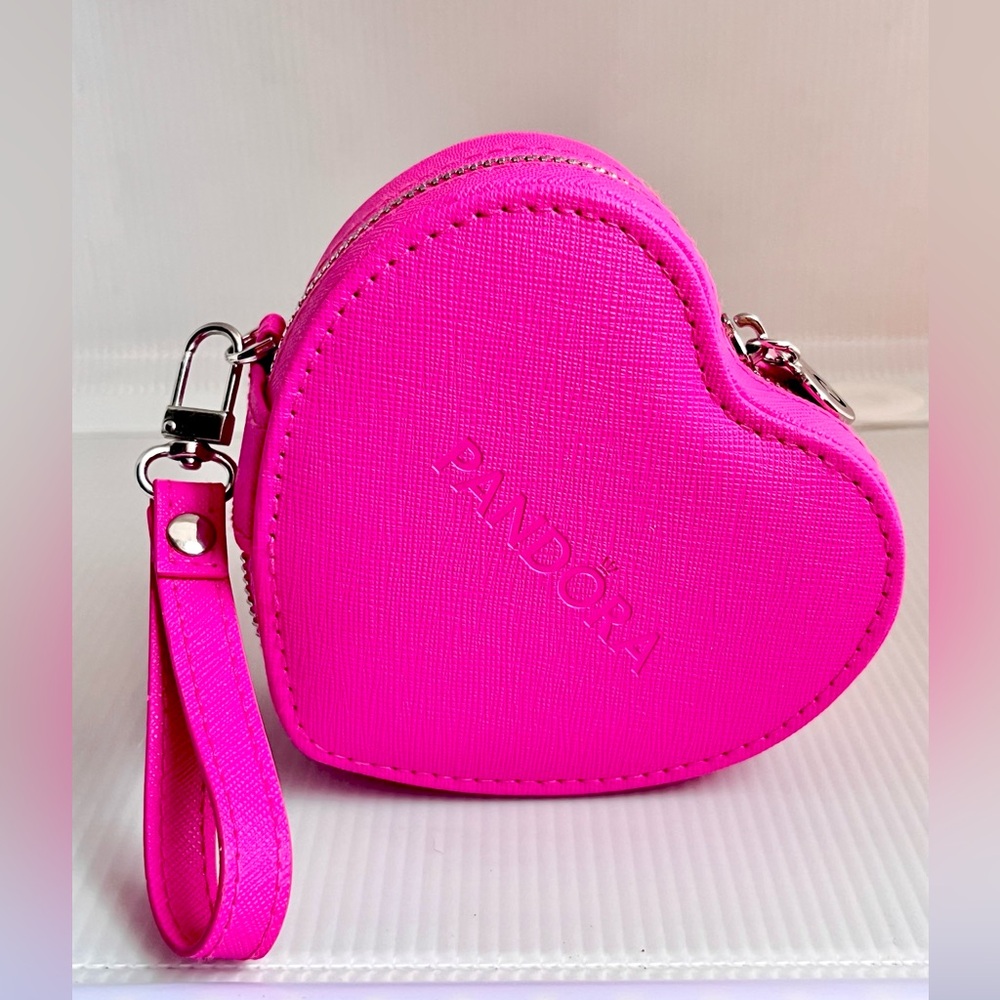 Pandora Vibrant Pink Heart jewelry box
